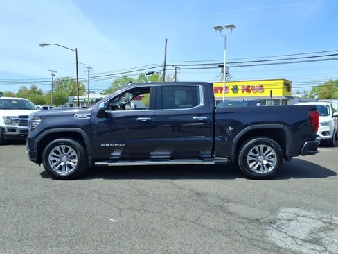Used 2022 GMC Sierra 1500 Denali AWD/4WD image 4