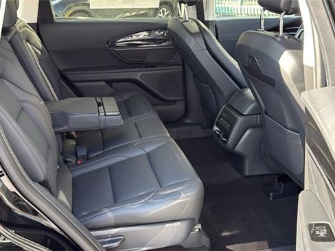 New 2026 Lincoln Nautilus Premier image 10