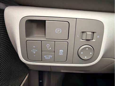 Used 2023 Hyundai Ioniq 6 SEL image 28