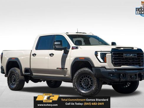 Used 2026 GMC Sierra 2500 AT4X w/ AT4X AEV Edition AWD/4WD image 3