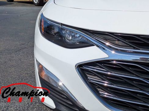 Used 2020 Chevrolet Malibu LS w/ Driver Confidence Package II image 11