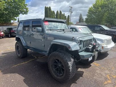 Used 2014 Jeep Wrangler Unlimited Sahara w/ Connectivity Group
