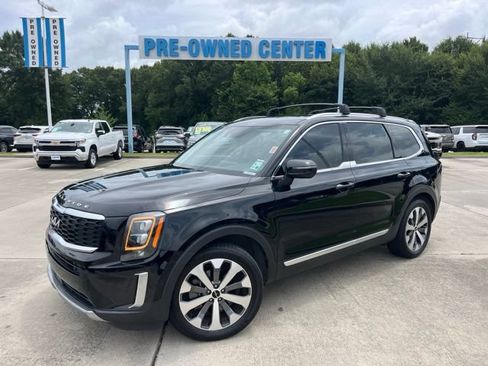 Used 2022 Kia Telluride EX w/ EX Premium Package AWD/4WD image 2