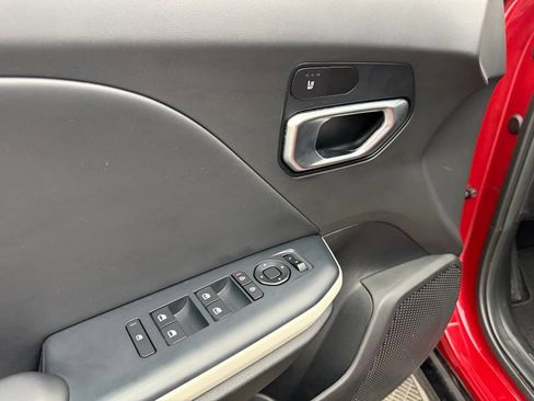 Used 2025 Kia K4 GT-Line w/ GT-Line Sunroof Package FWD image 18