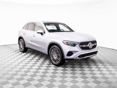 New 2026 Mercedes-Benz GLC 300 GLC 300 image 7