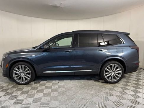 Used 2020 Cadillac XT6 Sport AWD/4WD image 2