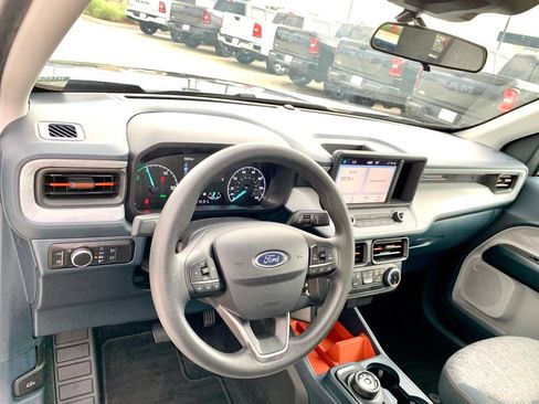 Used 2023 Ford Maverick XLT FWD image 14