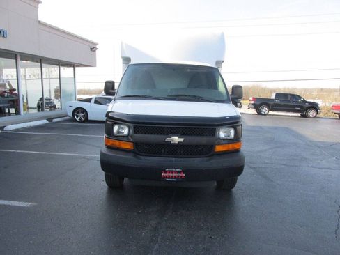 Used 2014 Chevrolet Express 3500 RWD image 7