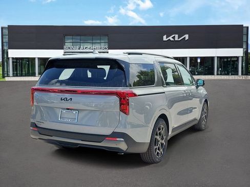 New 2026 Kia Carnival SX w/ SX Dark Edition Package FWD image 4