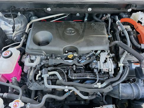 Used 2021 Toyota RAV4 XSE image 36