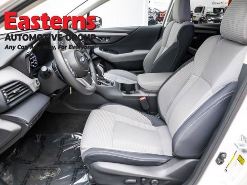 Used 2024 Subaru Outback Premium AWD/4WD image 13