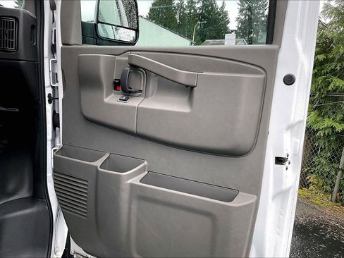 Certified 2024 GMC Savana 2500 w/ Driver Convenience Package image 20