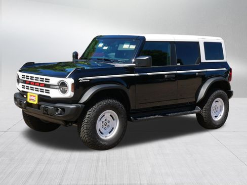 Used 2026 Ford Bronco Heritage Edition AWD/4WD image 3