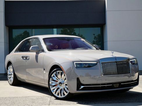 New 2025 Rolls-Royce Ghost image 20