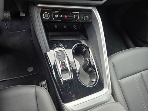 Certified 2025 Audi Q5 Premium w/ Convenience Package AWD/4WD image 22