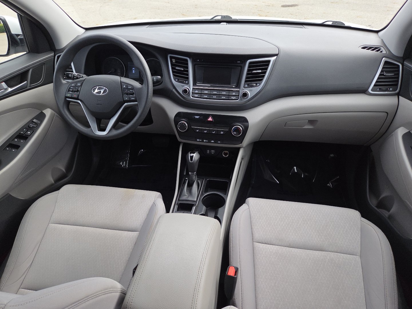 Used 2017 Hyundai Tucson SE w/ SE Popular Package 02 FWD image 21