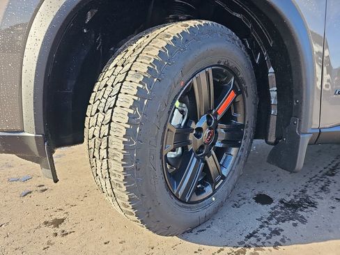 New 2026 Nissan Rogue SV AWD/4WD image 34