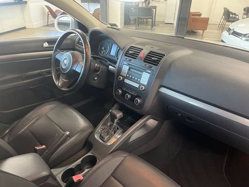 Used 2010 Volkswagen Jetta Limited Edition FWD image 54