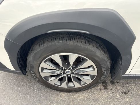 Certified 2024 Subaru Outback Limited XT w/ Popular Package #2 AWD/4WD image 7