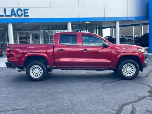Used 2025 Chevrolet Colorado W/T image 8