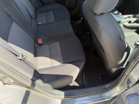 Used 2021 Nissan Sentra SV FWD image 14