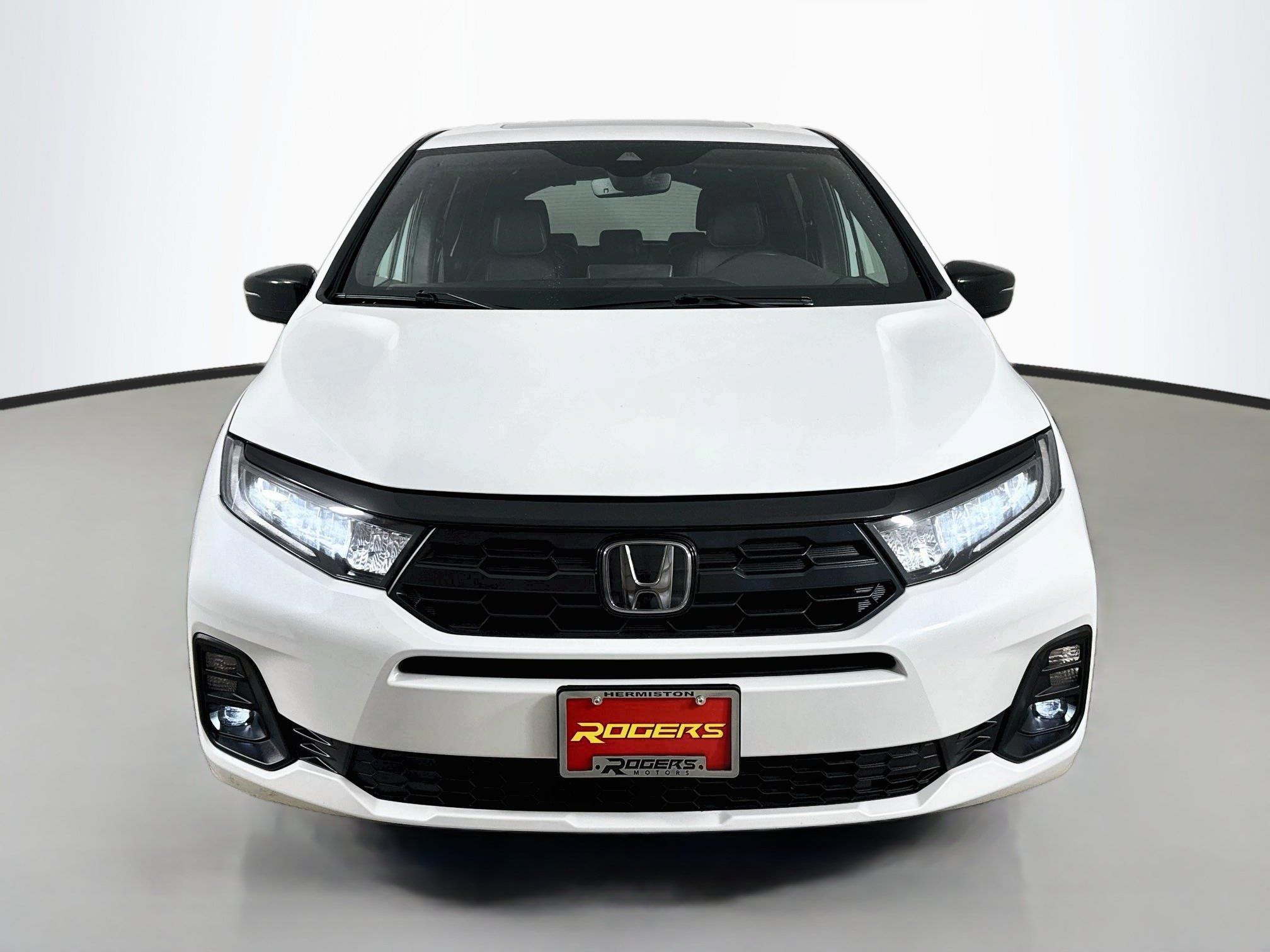 Used 2025 Honda Odyssey Sport-L image 2