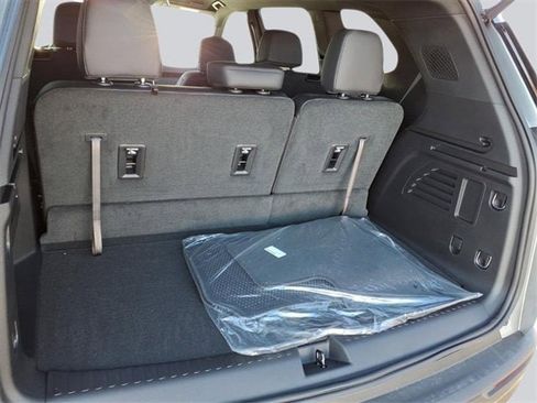 New 2025 GMC Acadia Elevation w/ Elevation Premium Package image 14