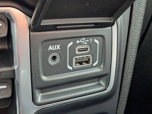 New 2026 Jeep Gladiator Rubicon w/ Safety Group AWD/4WD image 22