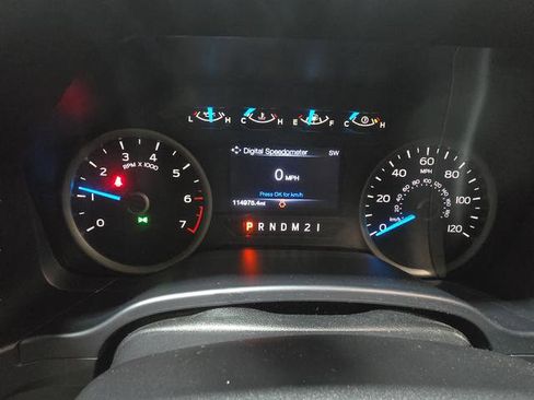 Used 2017 Ford F150 XLT w/ Equipment Group 302A Luxury image 3