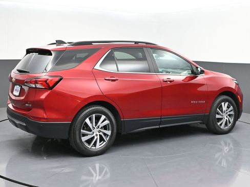 Used 2023 Chevrolet Equinox LT image 7