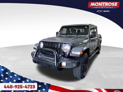 Used 2021 Jeep Gladiator Sport AWD/4WD image 1