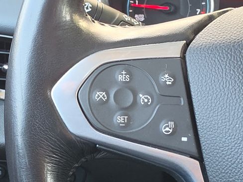 Used 2021 Chevrolet Traverse Premier AWD/4WD image 27