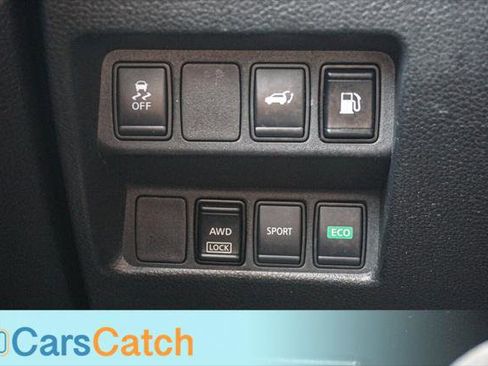 Used 2018 Nissan Rogue SV AWD/4WD image 36