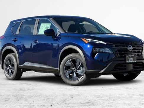 New 2026 Nissan Rogue SV image 2