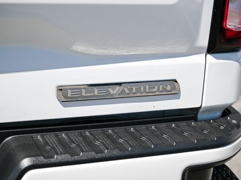 Used 2023 GMC Sierra 1500 Elevation w/ LPO, Elevation Black Package image 13