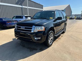 Used 2016 Ford Expedition XLT w/ Equipment Group 202A AWD/4WD video 1