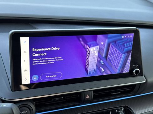 Used 2024 Toyota Prius XLE image 27