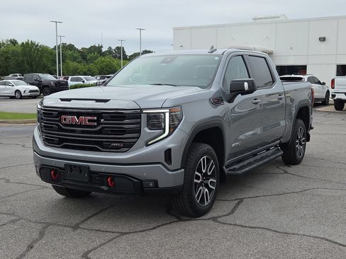 Certified 2024 GMC Sierra 1500 AT4 w/ Technology Package AWD/4WD image 3