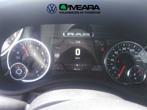 Used 2025 RAM 1500 Laramie AWD/4WD image 4