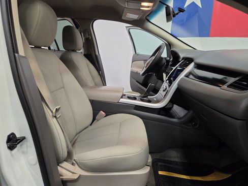 Used 2013 Ford Edge SE FWD image 59