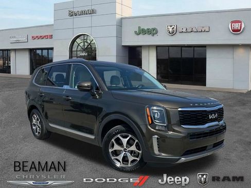 Used 2022 Kia Telluride EX FWD image 1