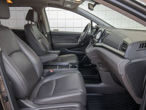 Used 2019 Honda Odyssey EX-L image 25