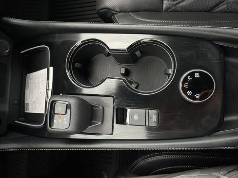 New 2026 Nissan Rogue Platinum image 18