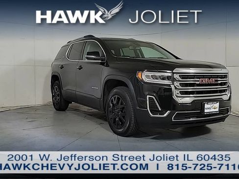 Used 2023 GMC Acadia SLE w/ Driver Convenience Package FWD image 2