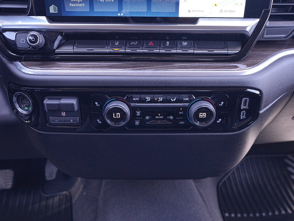 Used 2025 Chevrolet Silverado 2500 LT AWD/4WD image 32