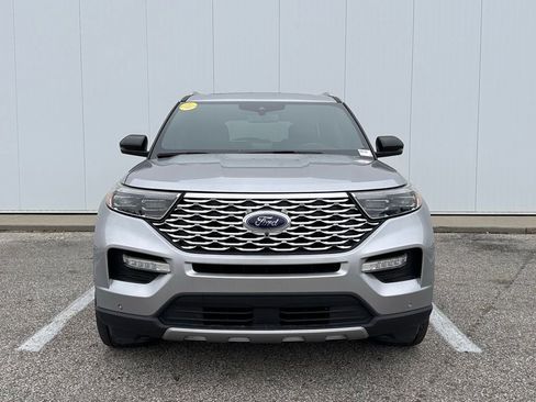 Certified 2020 Ford Explorer Platinum w/ Premium Technology Package AWD/4WD image 8
