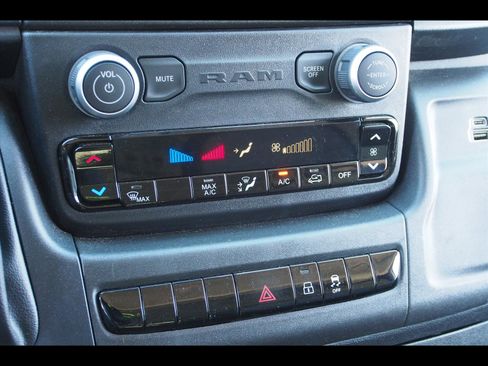 Used 2023 RAM ProMaster 2500 image 24