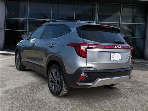 Used 2024 Kia Seltos S FWD image 4