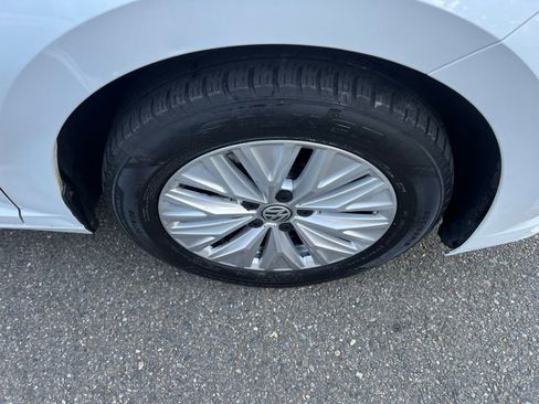 Used 2019 Volkswagen Jetta S w/ Driver Assistance Package image 12