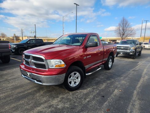 Used 2010 Dodge Ram 1500 Truck SLT w/ Remote Start & Security Group image 3